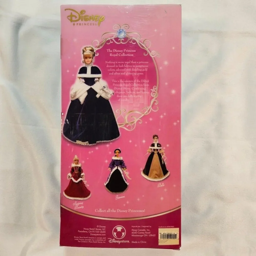 Disney Cinderella Royal Collection‎ Christmas Doll Princess - NIB